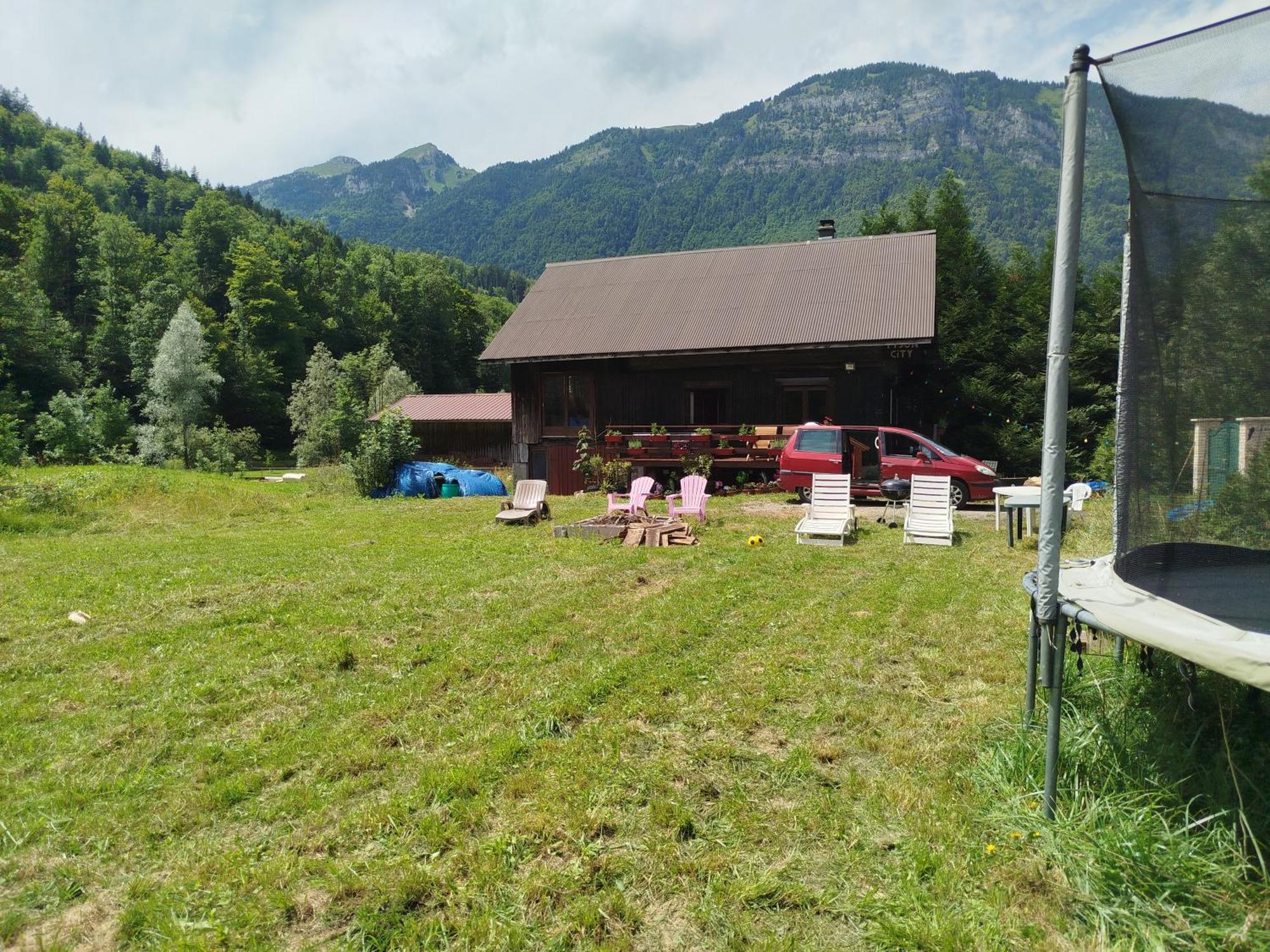 Chalet 8 Personnes + Grand Terrain Et Riviere Entremont Bagian luar foto